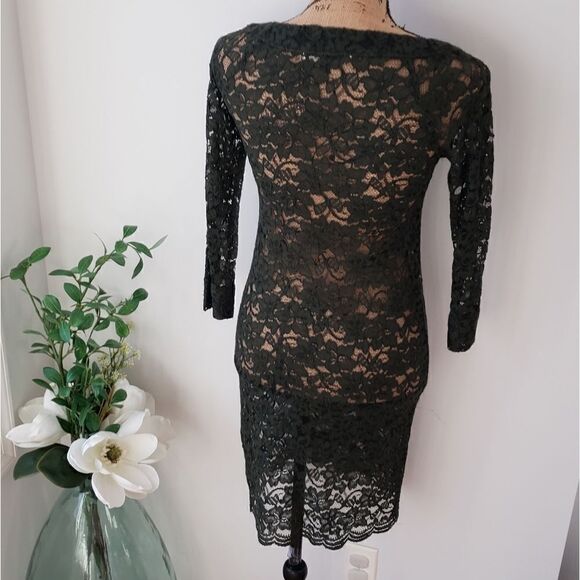 DVF Lace Dress Forest Green - Picture 2 of 14